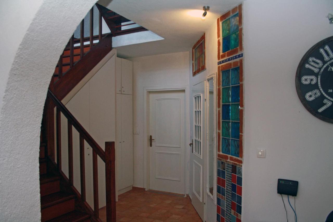 "Art House" Rovinj-Holiday, Holiday Home To Rent Rovinjsko Selo Eksteriør bilde
