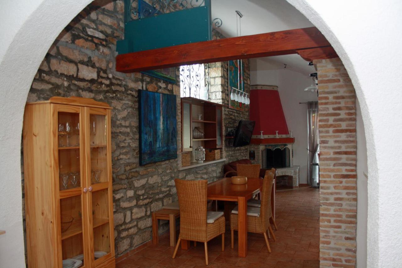 "Art House" Rovinj-Holiday, Holiday Home To Rent Rovinjsko Selo Eksteriør bilde