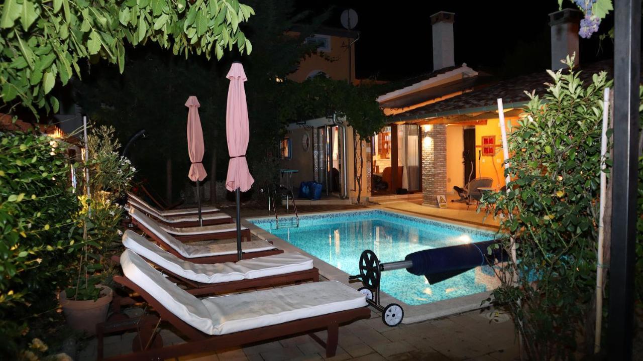 "Art House" Rovinj-Holiday, Holiday Home To Rent Rovinjsko Selo Eksteriør bilde